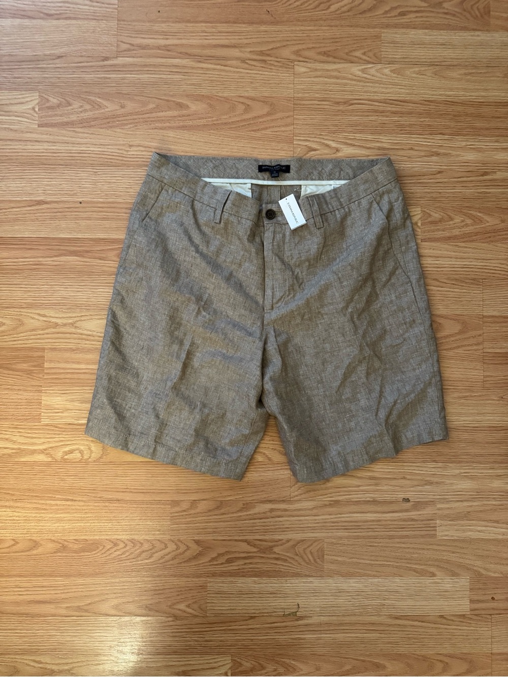 Banana Republic Men's Taupe Gray Flat-Front Shorts